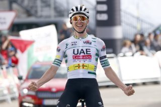 Tadej Pogacar a annoncé la couleur: il faudra être très fort pour le battre sur les routes du Giro. KEYSTONE/EPA EFE/QUIQUE GARCIA